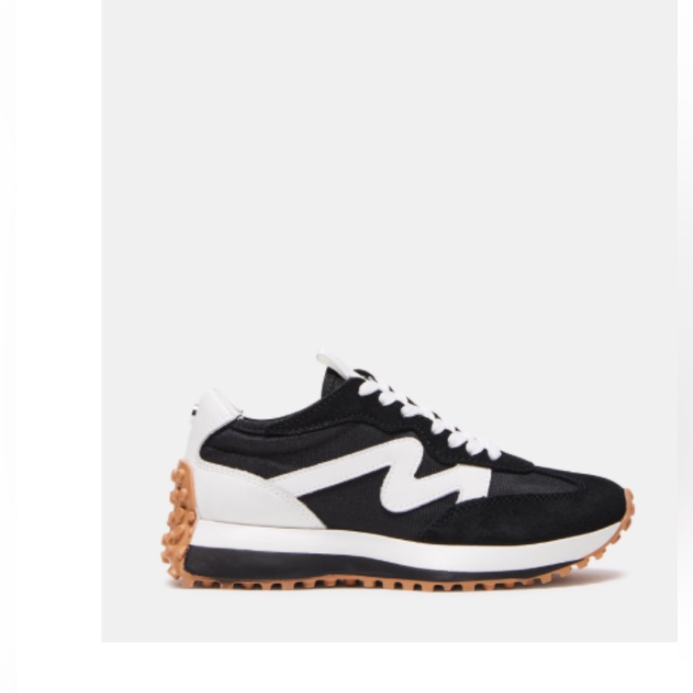 Steve Madden sneakers